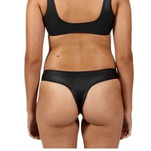 HOAKA SWIMWEAR BLACK BOTTOMS